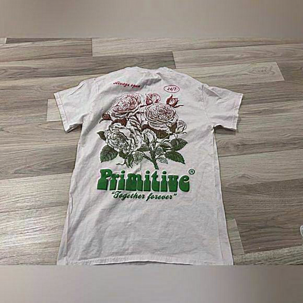 Primitive tee‎